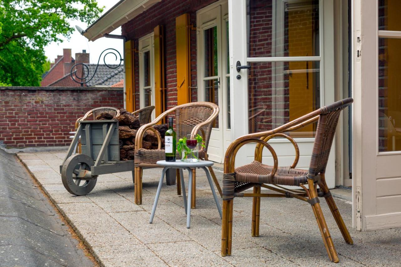 Hotel Restaurant In D'Ouwe Peel Helenaveen Exteriör bild
